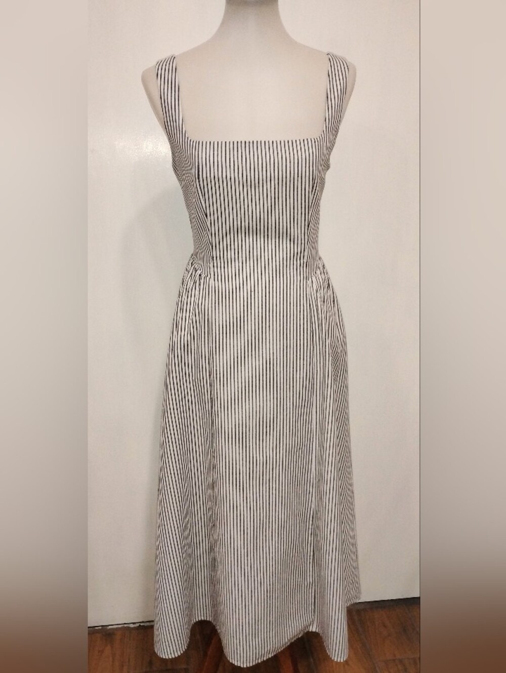 PINSTRIPED WAYF DRESS - Picture 2 of 8